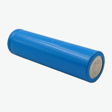 Load image into Gallery viewer, 18650 Li-ion 2200mAh Rechargeable Battery Copy