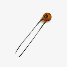 Load image into Gallery viewer, 33pF Ceramic Capacitor