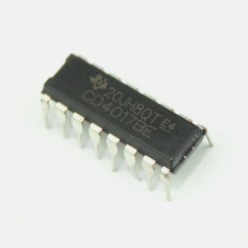 CD4017 IC