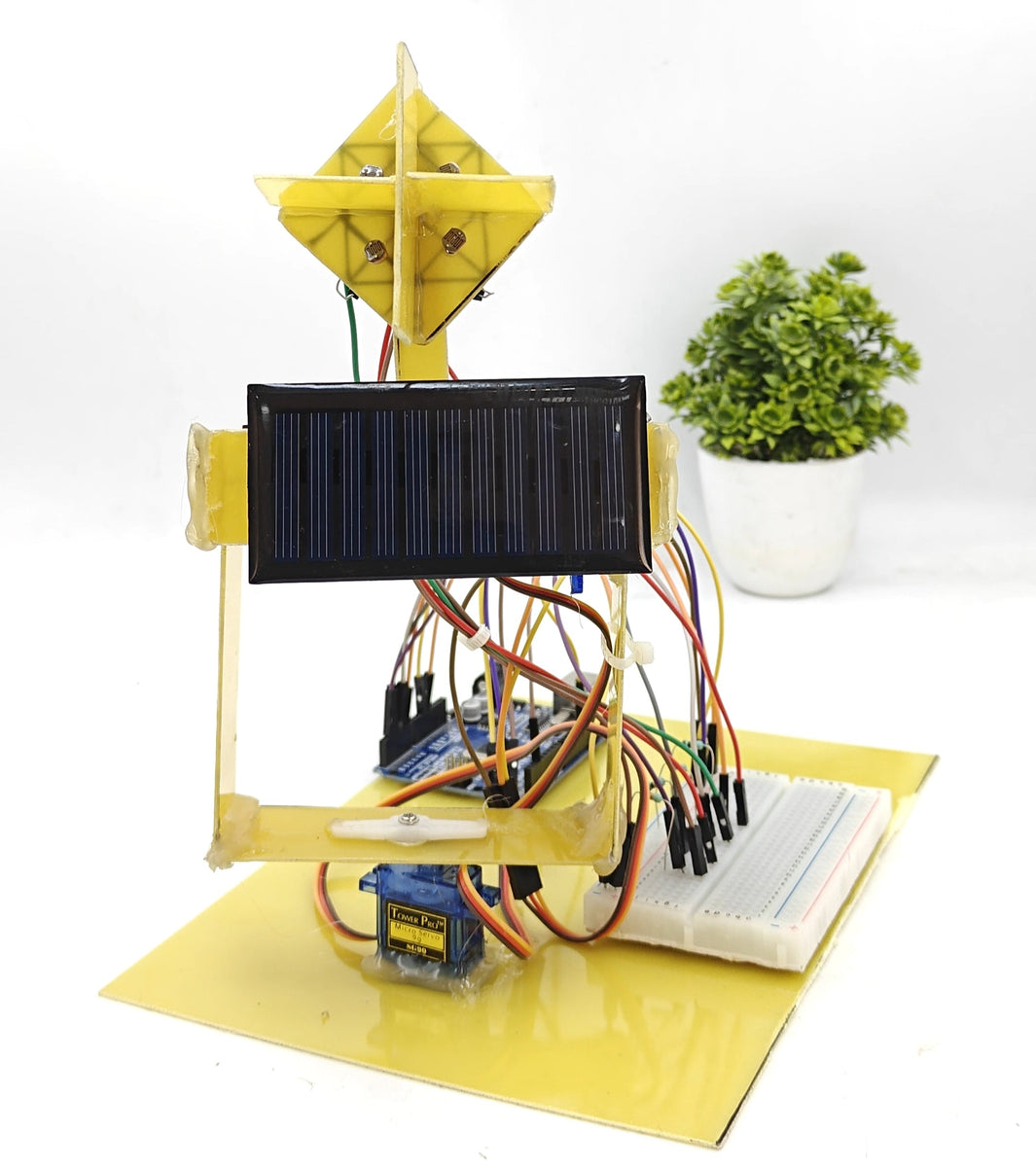 DIY Sun Tracking Solar Panel Project using Arduino – QuartzComponents