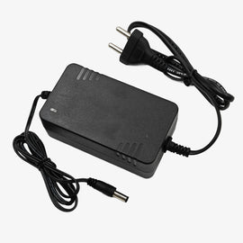 16.8V 1.5A Lithium-Ion Battery Charger for 4S NMC Battery Pack - 25.5W SMPS Adapter
