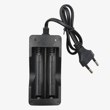 Load image into Gallery viewer, 18650 Li-ion Battery Charger with Wire