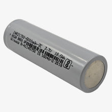 Load image into Gallery viewer, Winway 21700 Li-ion 3.7V 5000mAh Rechargeable Battery