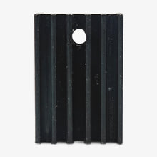 Load image into Gallery viewer, TO-220 Black Aluminum Heat Sink SYN1510 20mm
