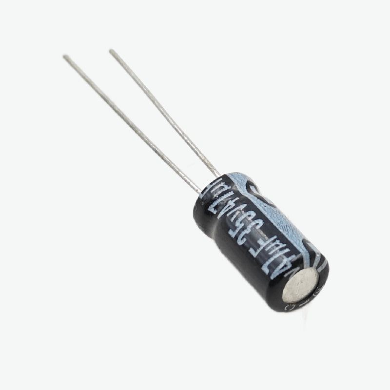 47uF 35V Radial Electrolytic Capacitor - Through Hole Package