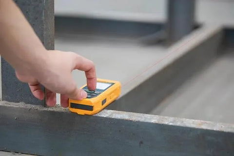 Laser Distance Meter - Fluke 404E - 40 meter, IP54, 1.6 Inch Display