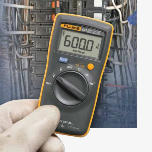 Fluke 101 600V CAT III Digital Multimeter 