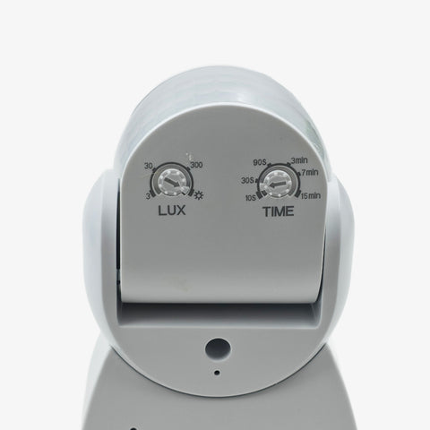 Human Infrared Wall Mount PIR Motion Sensor 220 - 240V AC 1200W