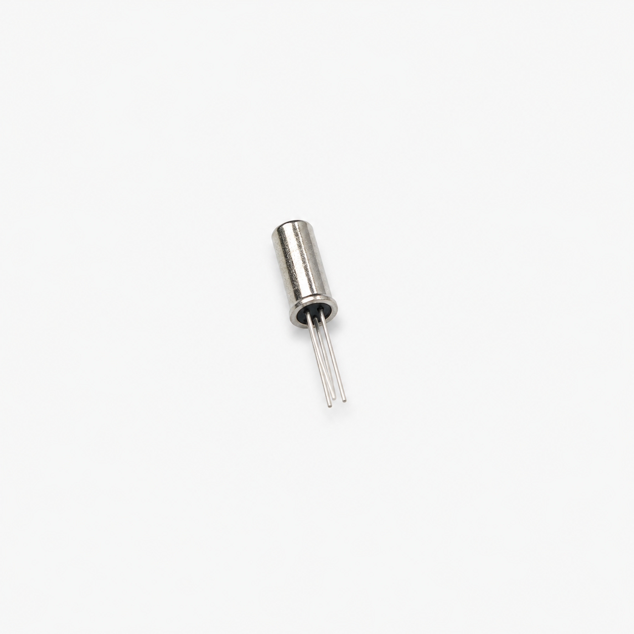 YQM Y8MOGI-32.768K-5QM-GJ Crystal oscillator (32.768KHZ)