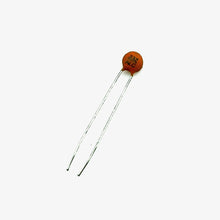 Load image into Gallery viewer, 3300pF Ceramic Capacitor