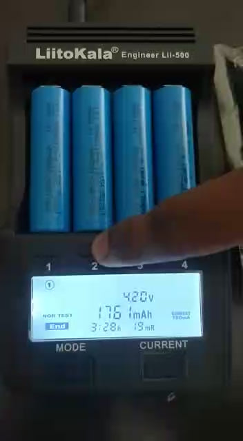 18650 Li-ion Rechargeable Battery (1800mAh)