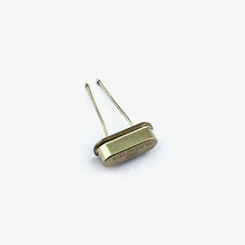 Crystal oscillator (11.0592 Mhz)
