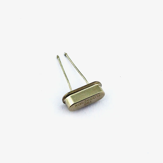 Crystal oscillator (11.0592 Mhz)