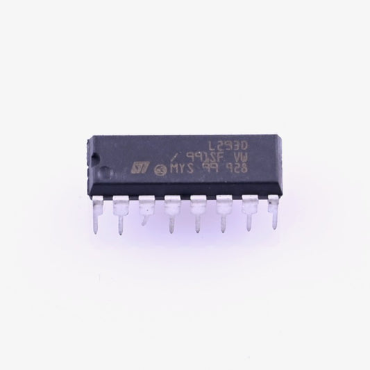 L293D Motor Driver IC