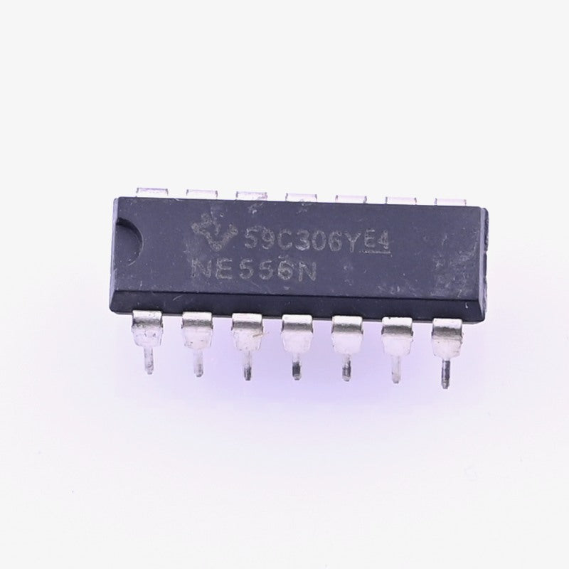NE556 IC