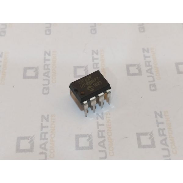 PIC12F629 8-bit Microcontroller